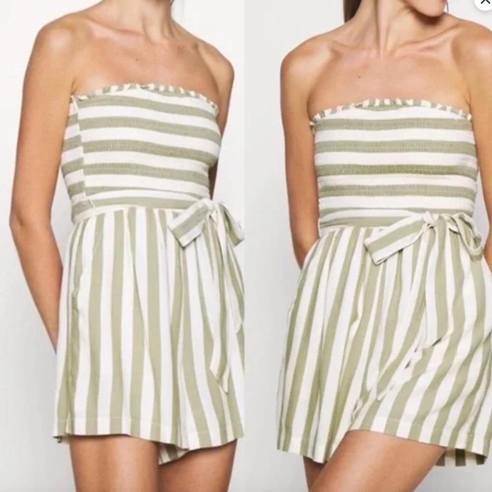 American Eagle Outfitters Green and White Strapless (straps included) Romper